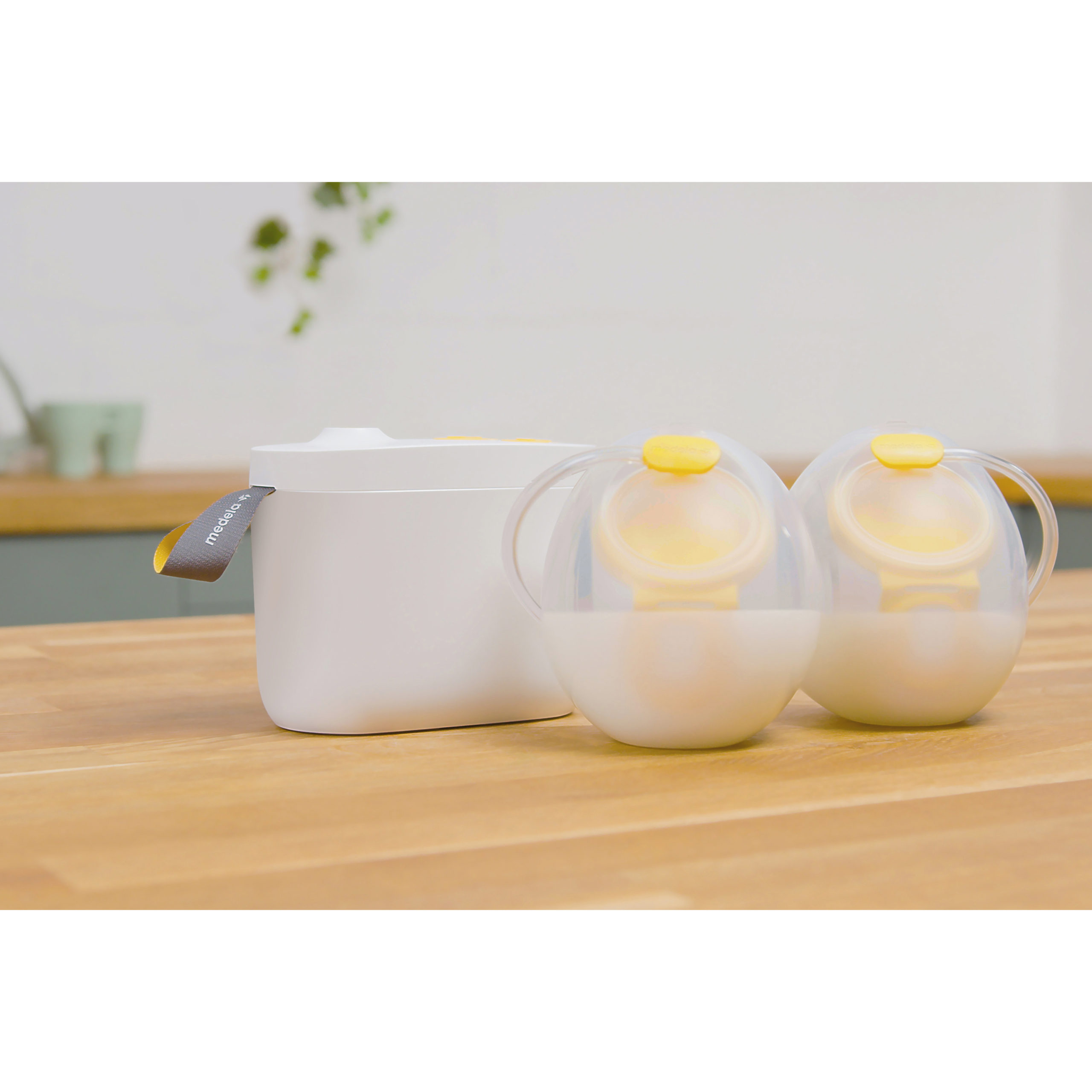 Medela Pump in Style Hands-Free - Image 4